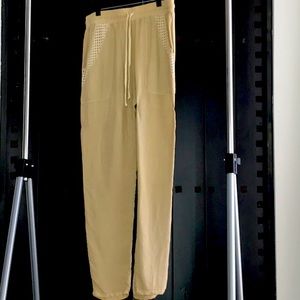 Hard Tail Pants with crochet detail